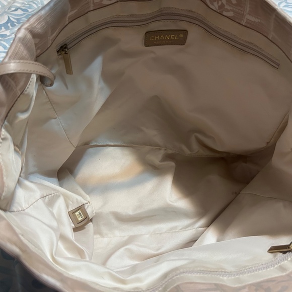 Authentic Chanel Tote - Picture 6 of 11